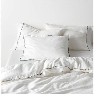 Crate and Barrel Merrow Stitch Crisp White Natural Hemp Fiber King Bedding Set